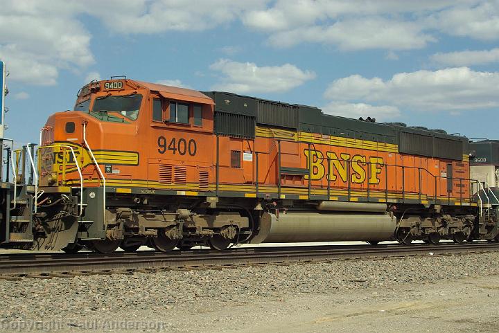 BNSF 9400 - SD70MAC.jpg